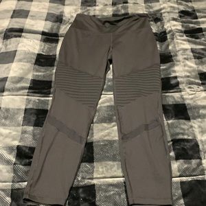 Old Navy Active Elevate Leggings